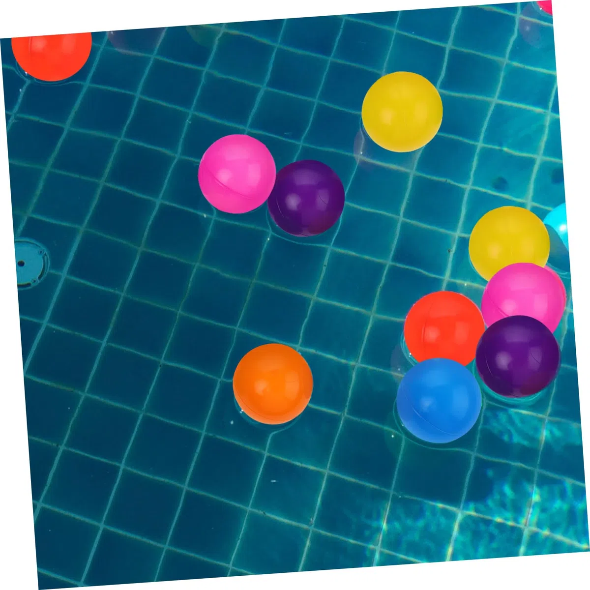 iplusmile 50 Piezas Juguetes de Pelota Bobo Bolas de Plástico para Piscinas de Bolas Balones Oceánicas para Pequeños Negras y Grises Suaves Juguete para Tienda para Fiestas de Cumple