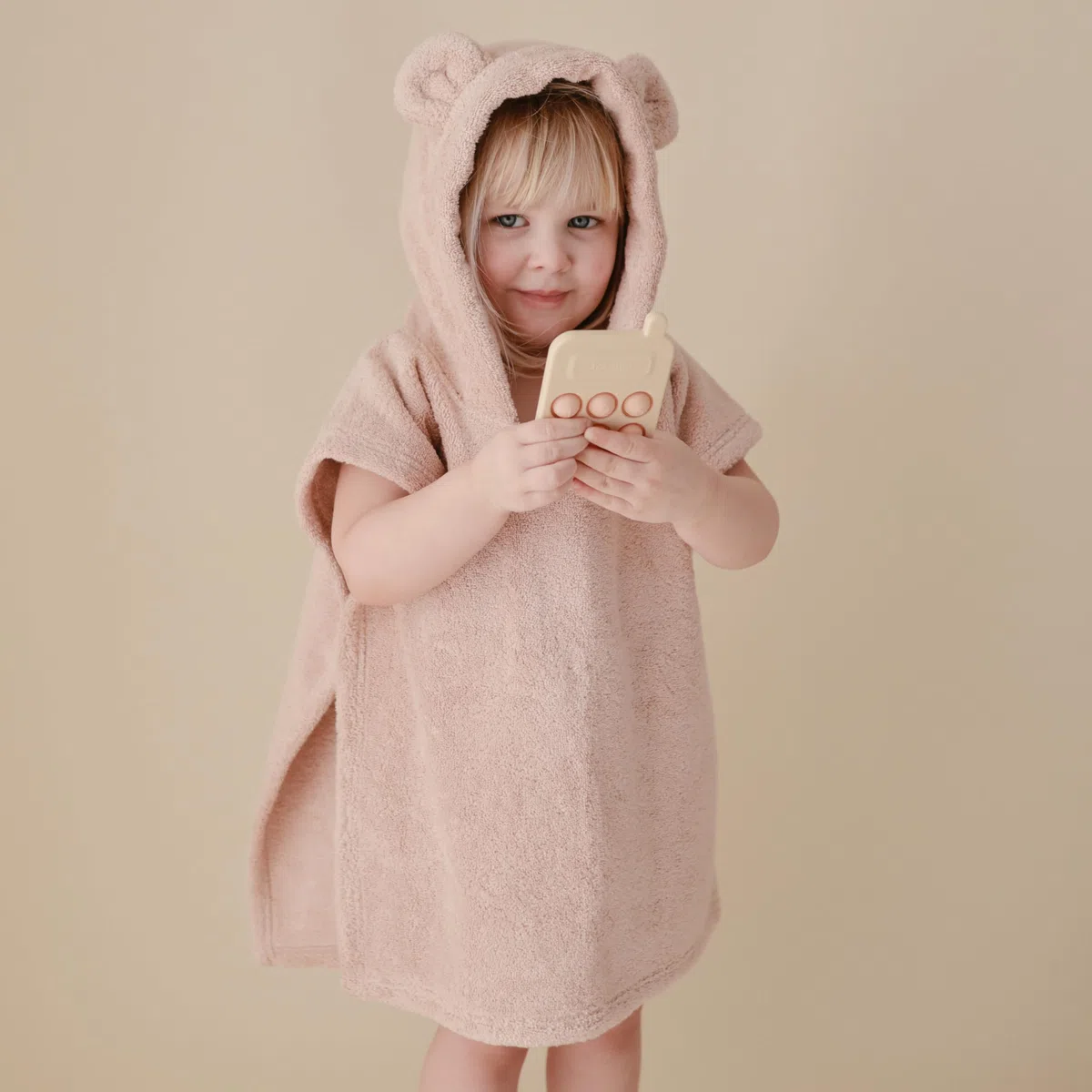 mushie Teléfono Press Toy para Niños y Adultos, Juguetes Sensoriales, Concentración y Atención, Seguro (Blush)