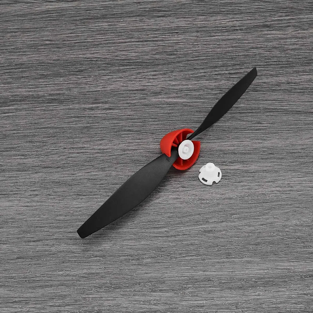 The Lord of the Tools 3 Juegos de Hélices para Avión RC Plane Remote Incluye 3 Piezas de Protectores de Hélices y 3 Piezas de Adaptadores Compatible con VOLANTEXRC P51D Avión