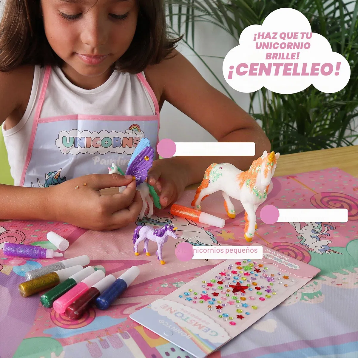 BONNYCO Unicornios para Niñas Figuras para Pintar Kit con 18 Unicornios. Set Manualidades Niñas, Juguetes con Brillo en la Oscuridad 3 4 5 6 7 8 9 10 Años. Regalos Niños en Cumpleaños y Navidad