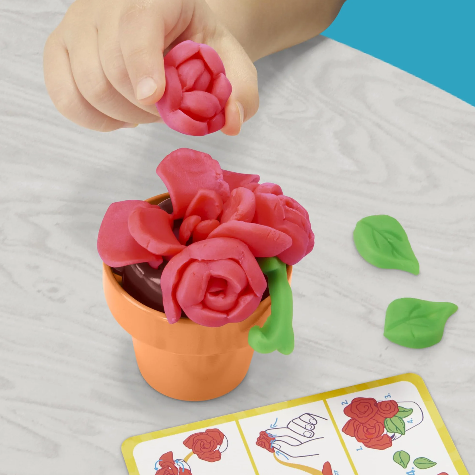 Play-Doh Hasbro Jardín, Juguetes de Jardinería para Niños y Niñas de 3 Años o Más, Manualidades Creativas, Idea de Regalo, Maceta con Flores, Margarita y Rosas