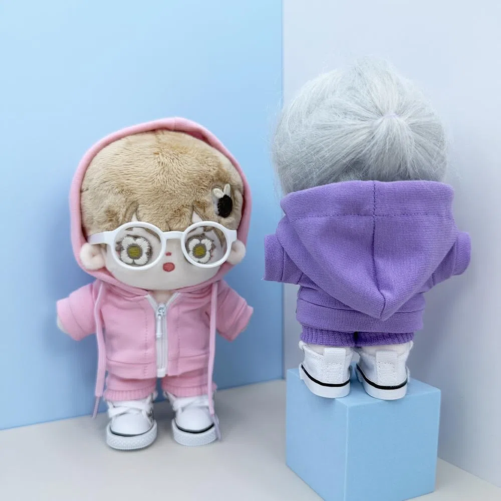 niannyyhouse Ropa de muñeca de felpa de 10 cm, 15 cm, 20 cm, con capucha, pantalones, gafas, zapatos de lona, ropa deportiva, juguete de peluche suave (rosa-20 cm)